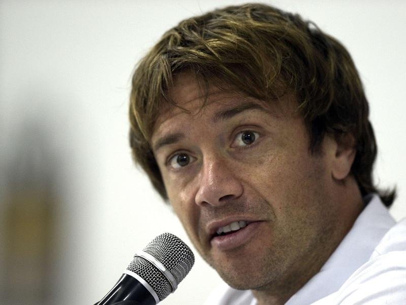 Inter n&atilde;o confirma negocia&ccedil;&atilde;o, mas diz que idade de Lugano n&atilde;o &eacute; problema