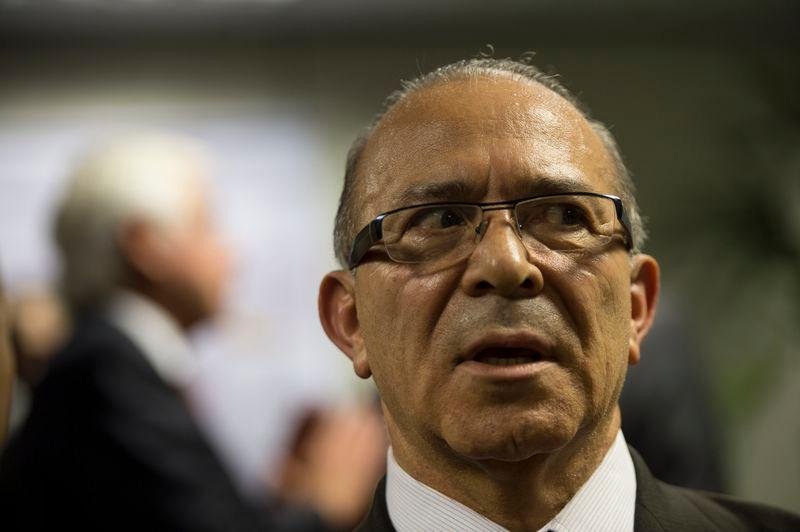 Padilha revelou que governo pretende fazer novas concess&otilde;es, mas n&atilde;o deu detalhes