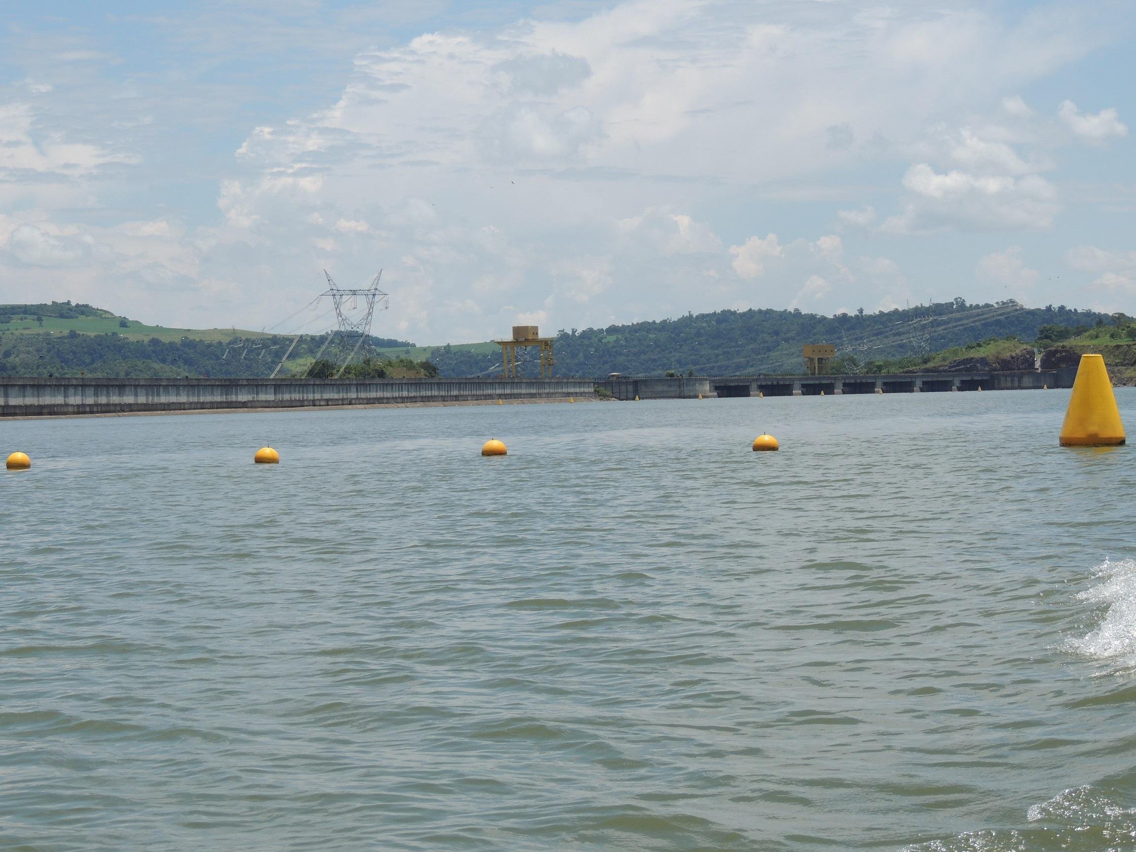 Lago de It&aacute; est&aacute; com 92,70% da sua capacidade 
