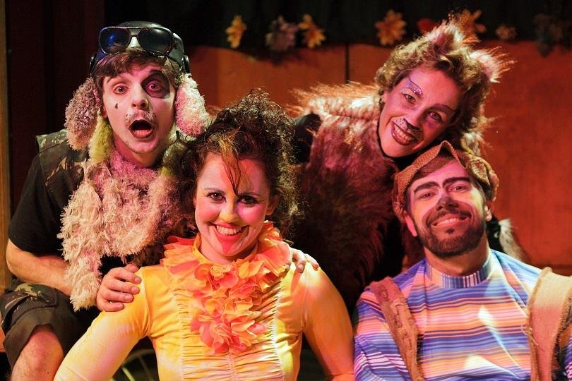 Pe&ccedil;a infantil Os Saltimbancos est&aacute; no Teatro Novo aos domingos, &agrave;s 17h