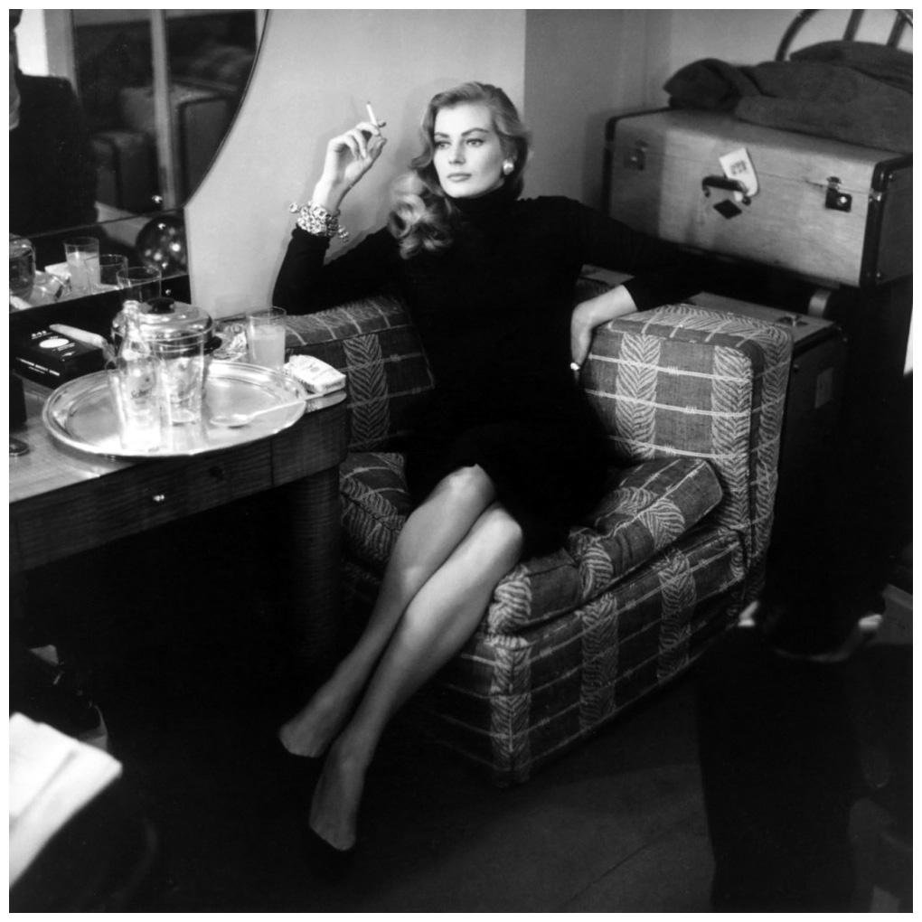 Anita Ekberg, linda e diva dos anos 60