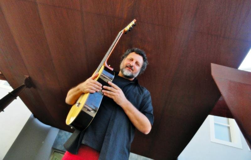 Marcelo Delacroix far&aacute; apresenta&ccedil;&atilde;o &uacute;nica em Porto Alegre