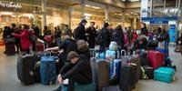 Passageiros a espera de informações depois que Eurostar cancelou viagens