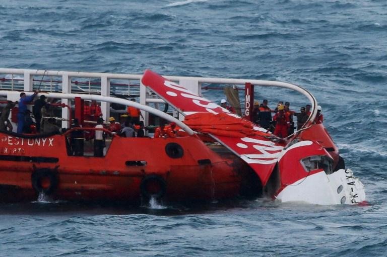 Equipes resgataram 53 corpos e duas caixas-pretas do avi&atilde;o