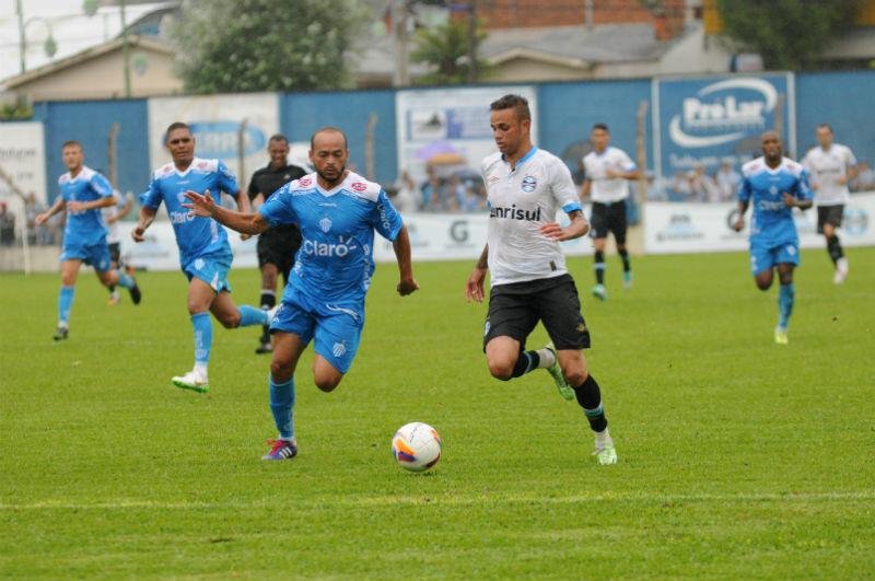 Gr&ecirc;mio empatou em 2 a 2 com o  Novo Hamburgo
