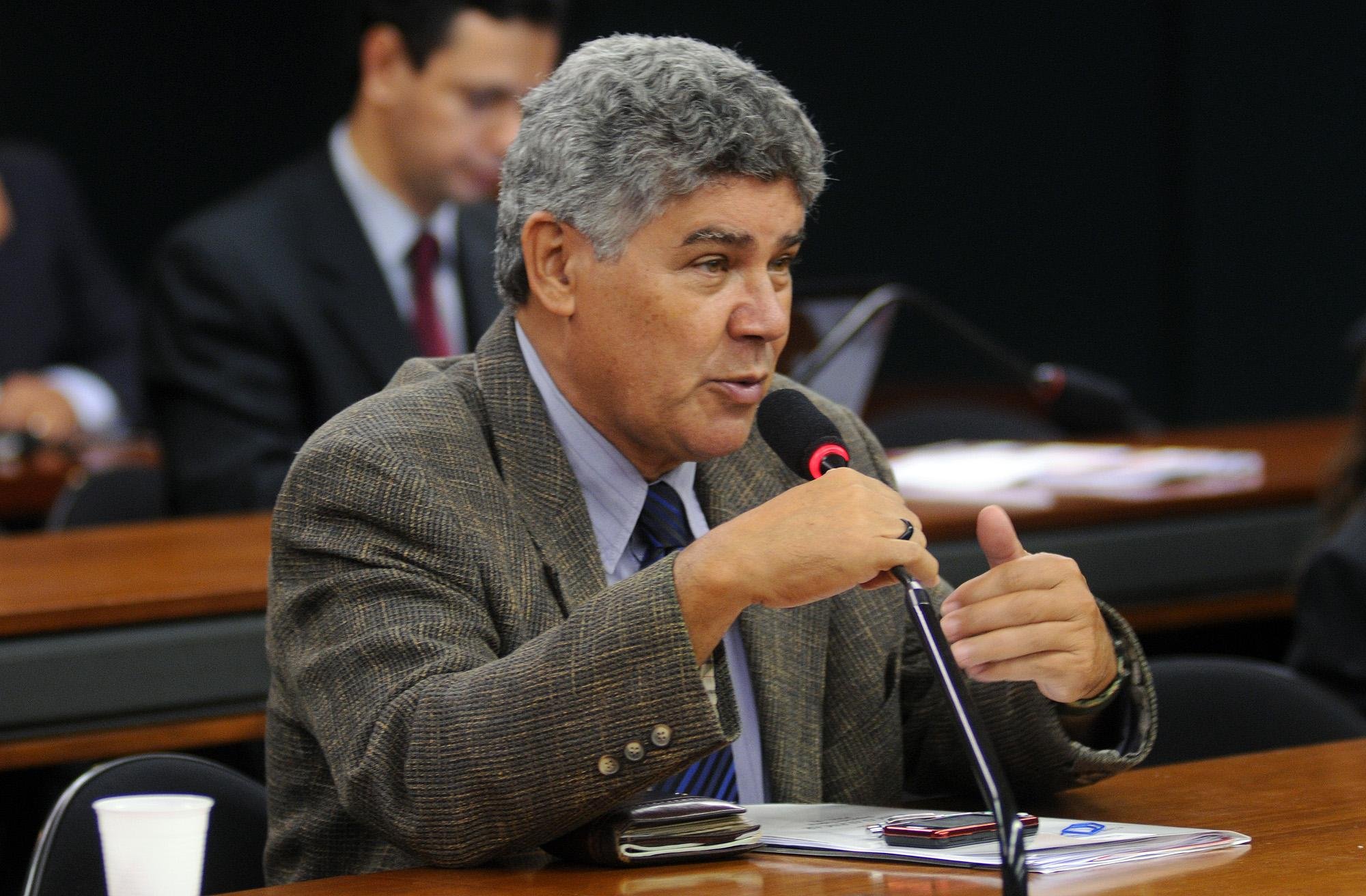 PSOL lan&ccedil;a Chico Alencar &agrave; presid&ecirc;ncia da C&acirc;mara