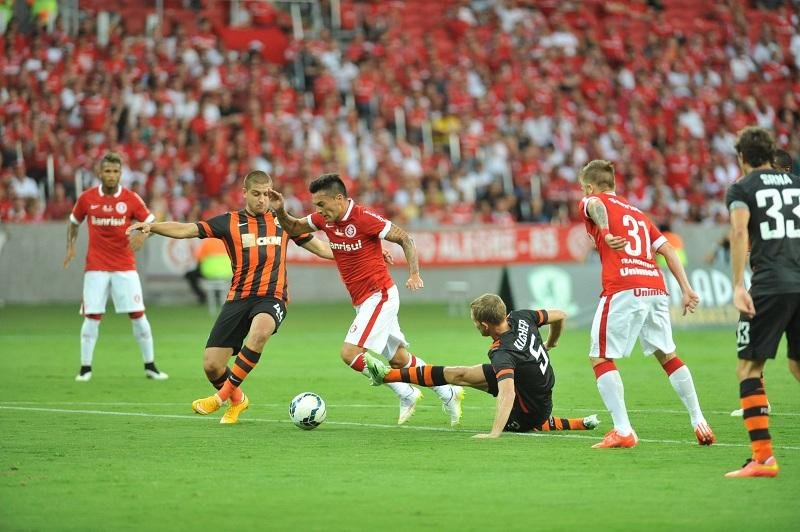 Shakhtar venceu por 2 a 1 no Beira-Rio 