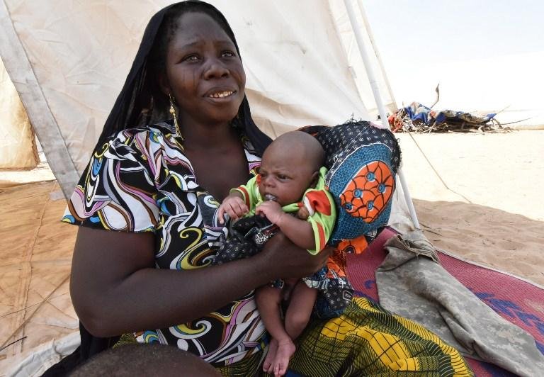 Aisha Aladji Garb teve o filho enquanto fugia do Boko Haram