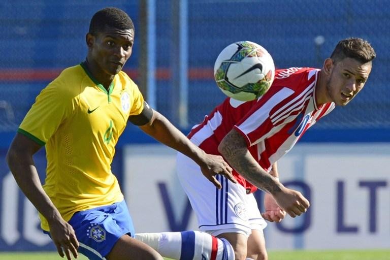 Sele&ccedil;&atilde;o garantiu vit&oacute;ria no hexagonal final com gols de Yuri Mamute e Marcos Guilherme