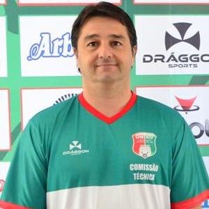 Jogo contra Gr&ecirc;mio servir&aacute; de par&acirc;metro, diz t&eacute;cnico da Frederiquense