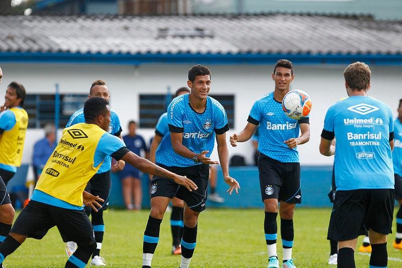 Gr&ecirc;mio inscreveu 24 jogadores no Gauch&atilde;o