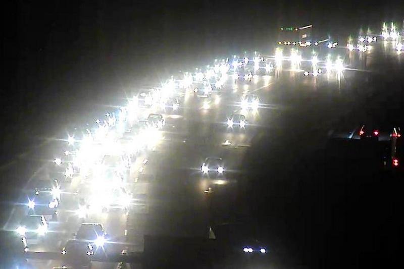 Sexta-feira de muito movimento registrou 58,7 mil motoristas na freeway