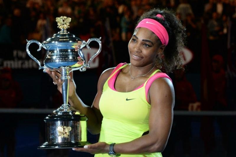Serena Williams mant&eacute;m Sharapova como "freguesa" e vence mais uma 