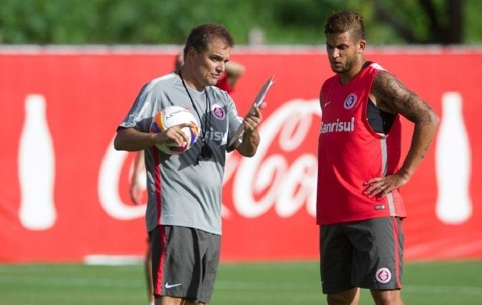 T&eacute;cnico garante foco na vit&oacute;ria pelo Gauch&atilde;o, mas v&ecirc; motiva&ccedil;&atilde;o na ta&ccedil;a