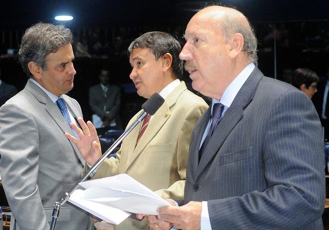 Candidatura avulsa tenta vit&oacute;ria contra indica&ccedil;&atilde;o oficial de Renan Calheiros pelo PMDB