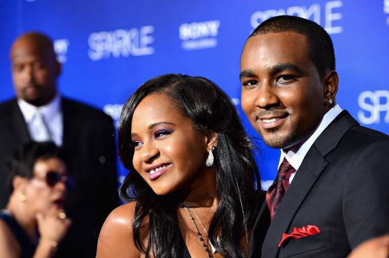 Bobbi Kristina Brown era casada com Nick Gordon e morava nos Estados Unidos 