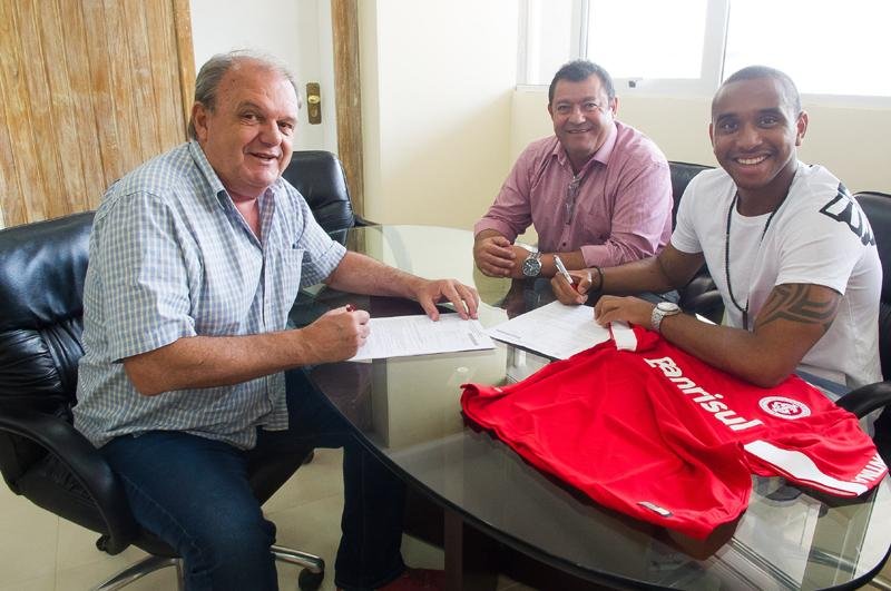 Inter oficializa contrata&ccedil;&atilde;o de Anderson 