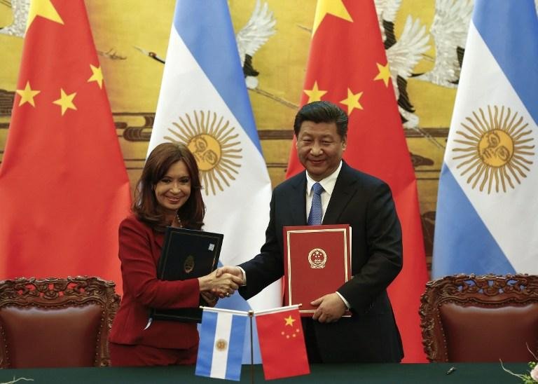 Coment&aacute;rio de Kirchner sobre pron&uacute;ncia dos chineses gera onda de cr&iacute;ticas