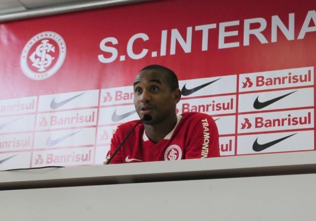 Anderson dever&aacute; estrear apenas na quarta-feira