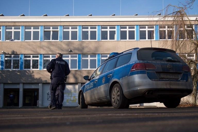 Chegada da pol&iacute;cia dispersou grupo