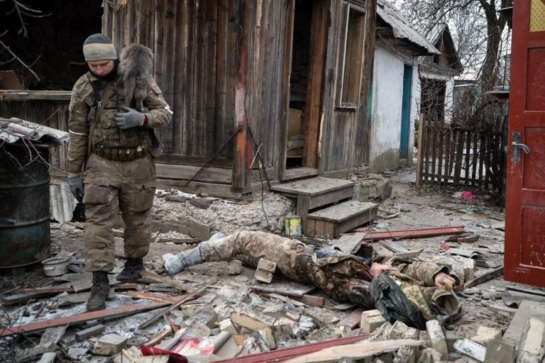 Oito civis morrem em Donetsk e 70 rebeldes, no Leste da Ucr&acirc;nia