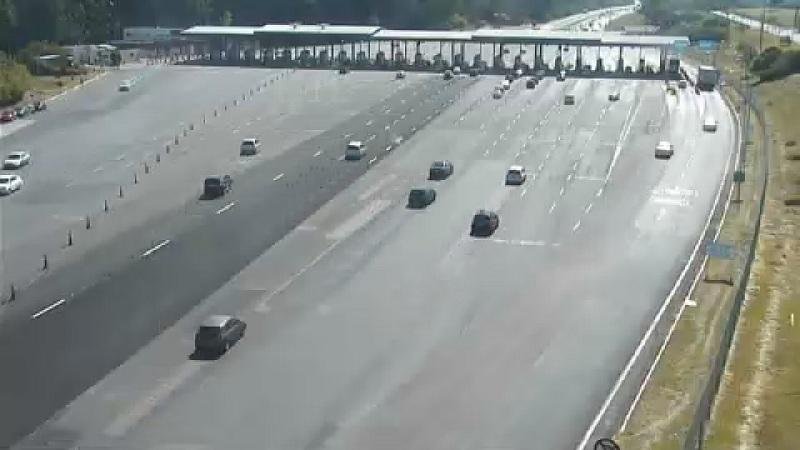 Cerca de 45 mil carros devem trafegar pela freeway neste domingo