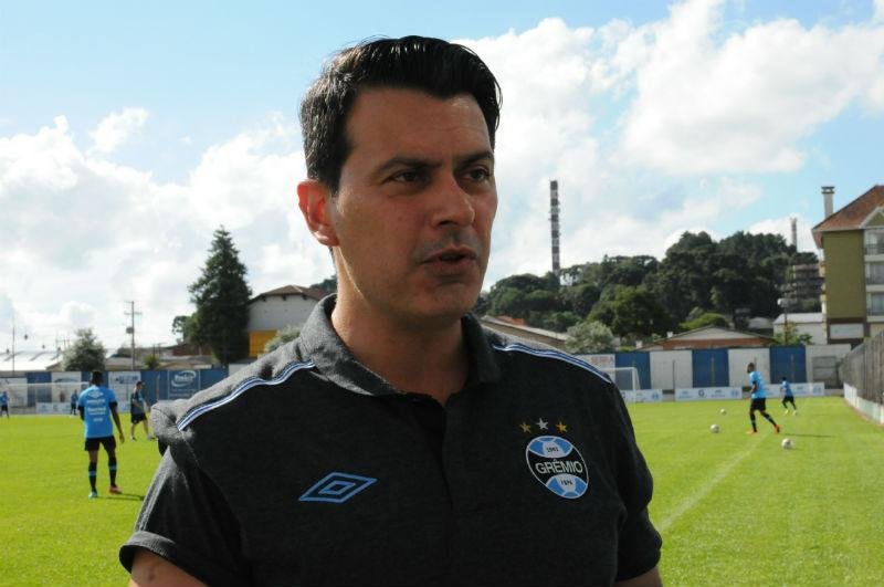 Capacidade de investimento est&aacute; muito reduzida, avisa Rui Costa 
