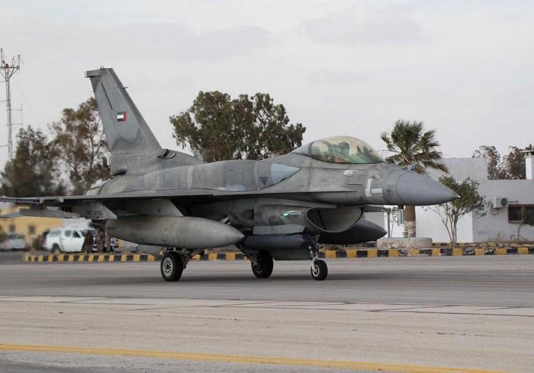 Foram usados v&aacute;rios avi&otilde;es do esquadr&atilde;o de F-16 baseado na Jord&acirc;nia