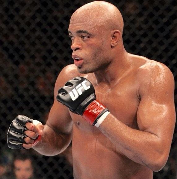 Anderson Silva &eacute; flagrado em novo antidoping, diz site
