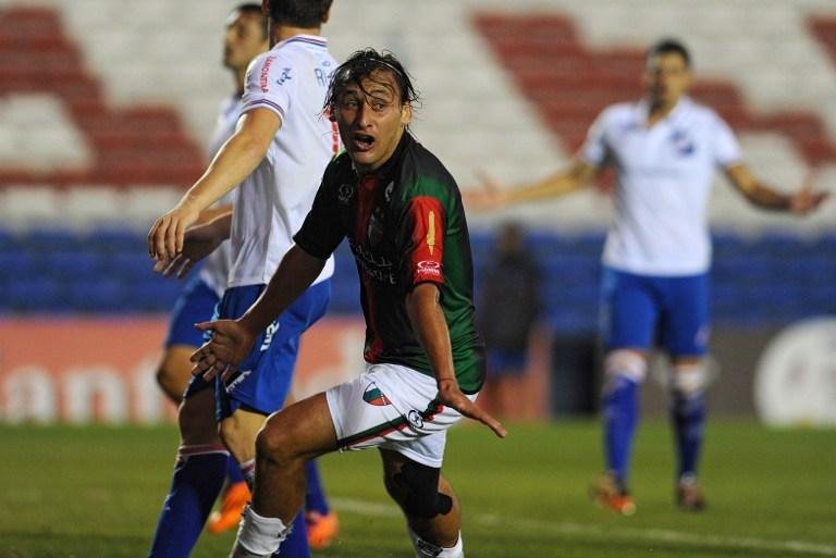 Palestino saiu na frente e complicou ainda mais situa&ccedil;&atilde;o dos uruguaio
