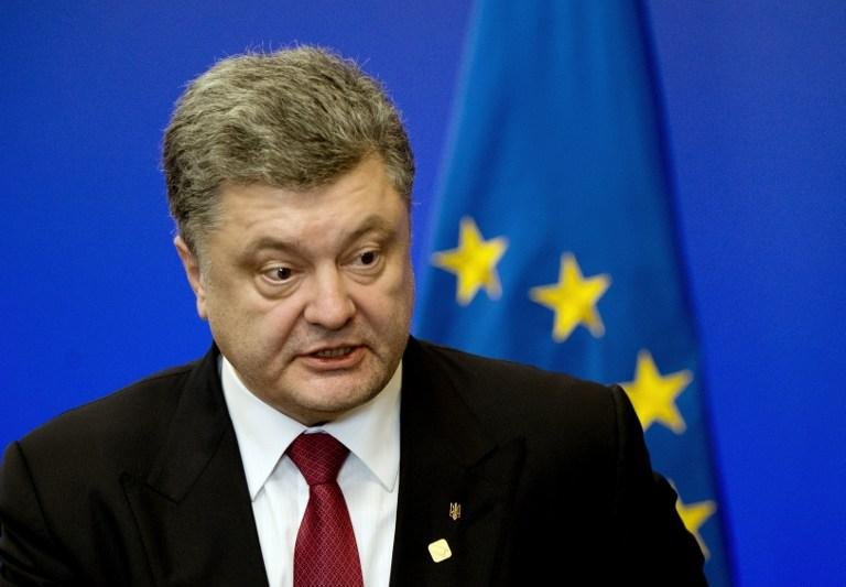 Presidente da Ucr&acirc;nia afirmou que bombardeios foram contra os acordos de Minsk