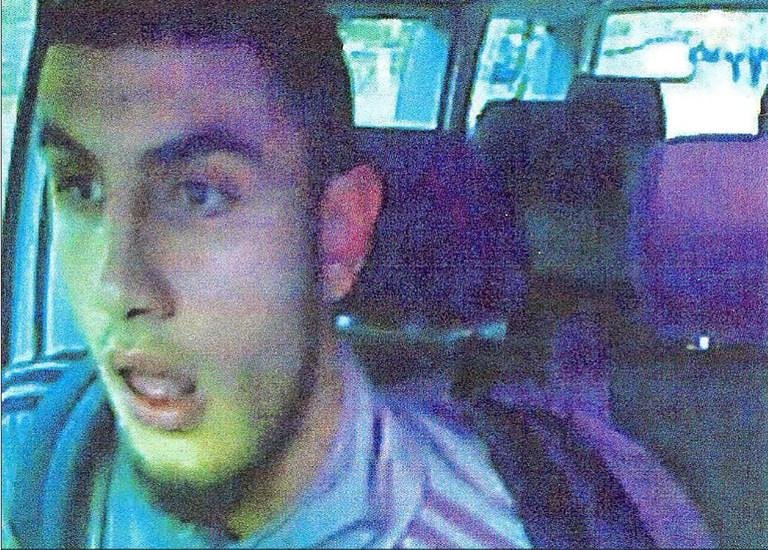 Pol&iacute;cia divulgou imagem do suspeito de ter cometido os ataques na Dinamarca