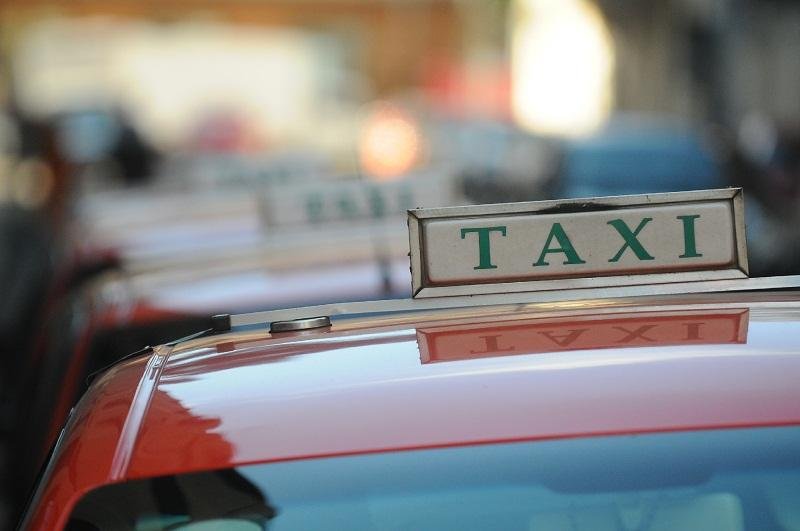 Pre&ccedil;o do combust&iacute;vel: EPTC define nesta semana se valor da tarifa de t&aacute;xi vai aumentar na Capital