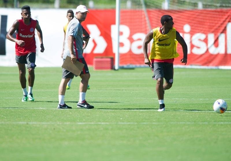 Reuni&atilde;o definir&aacute; time do Inter contra S&atilde;o Paulo  