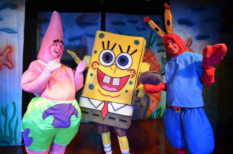 Bob Esponja e Peppa s&atilde;o atra&ccedil;&otilde;es em teatro infantil neste final de semana