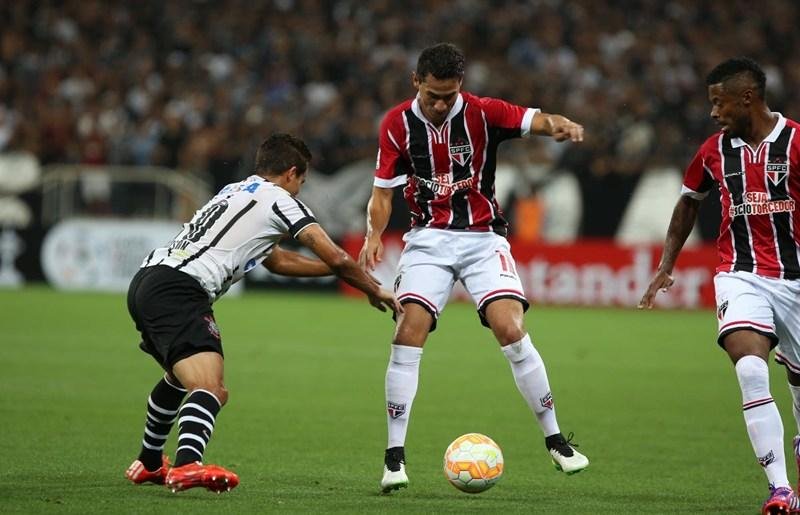 Ganso ser&aacute; processado por &aacute;rbitro