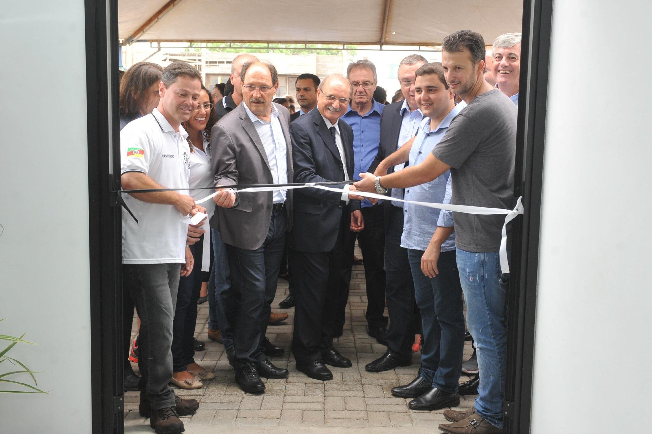 Imb&eacute; inaugura novo pr&eacute;dio da Pol&iacute;cia Civil com presen&ccedil;a do governador