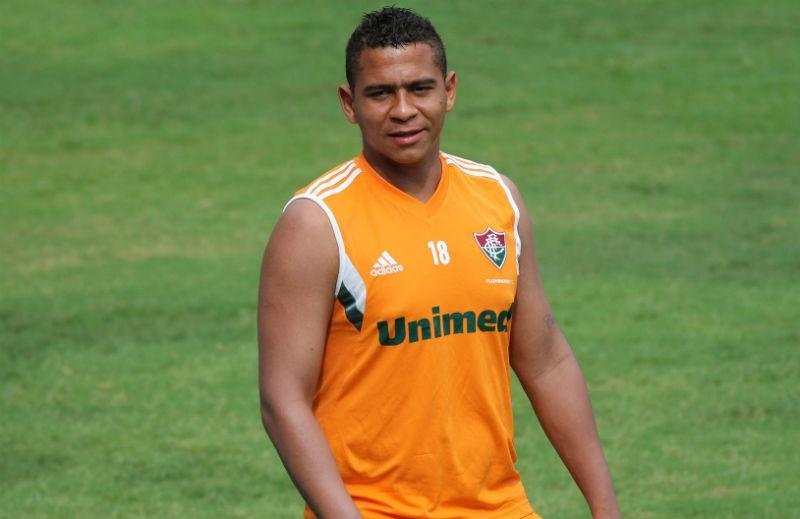 Pretendido pelo Gr&ecirc;mio, Walter tenta agredir goleiro do Fluminense 