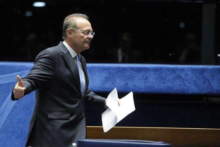 Vota&ccedil;&atilde;o de propostas importantes est&aacute; paralisada
