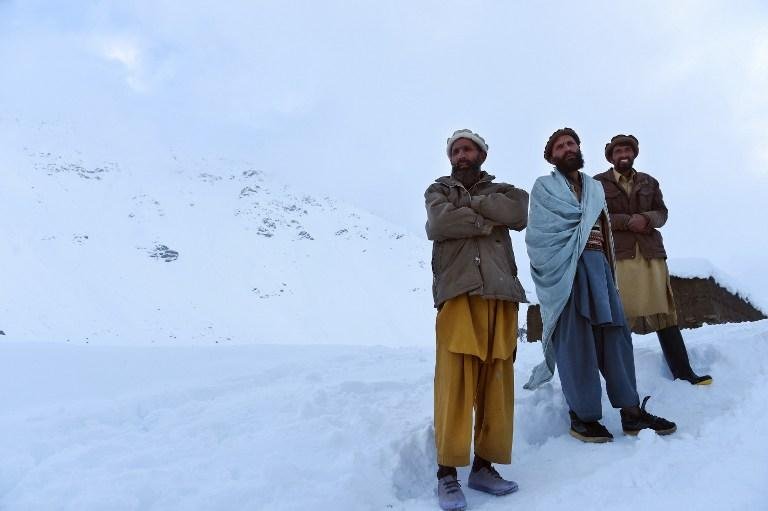 N&uacute;mero de mortos por avalanches supera 200 no Afeganist&atilde;o 