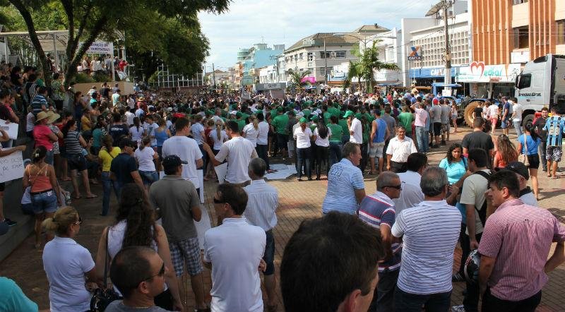 Ato reuniu milhares em Frederico Westphalen