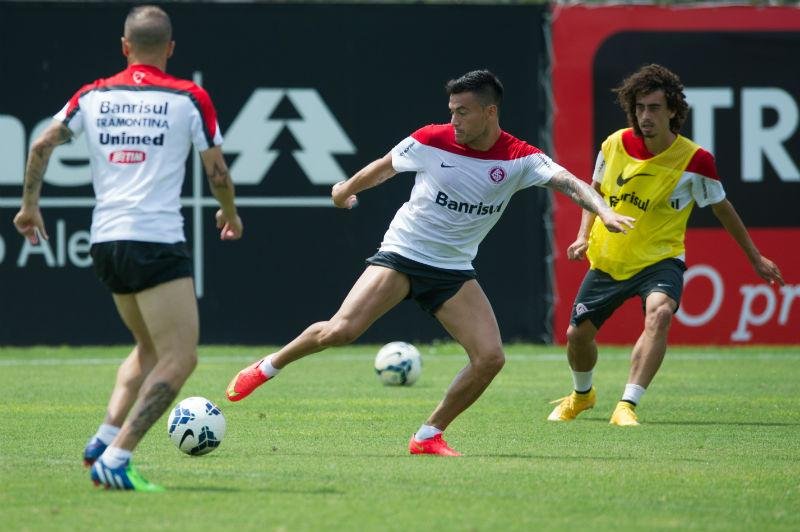 Ar&aacute;nguiz ser&aacute; reavaliado antes de concentra&ccedil;&atilde;o do Inter 