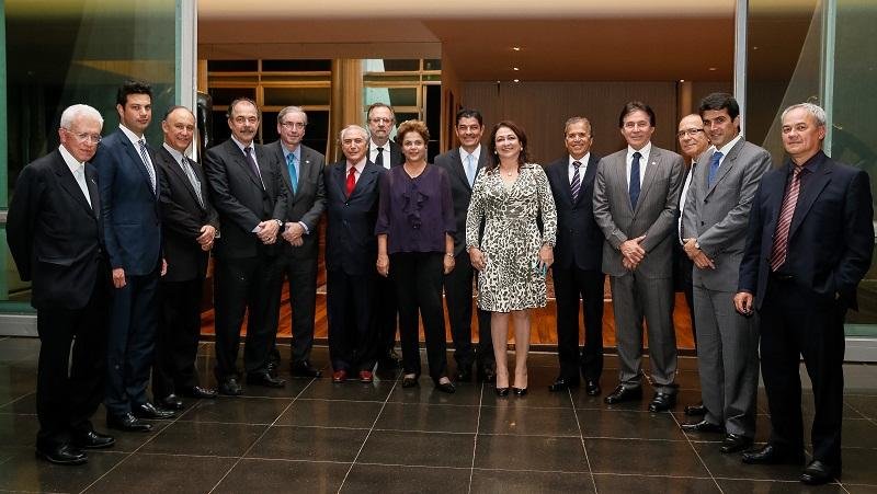 Dilma durante a janta no Pal&aacute;cio da Alvorada ontem a noite 