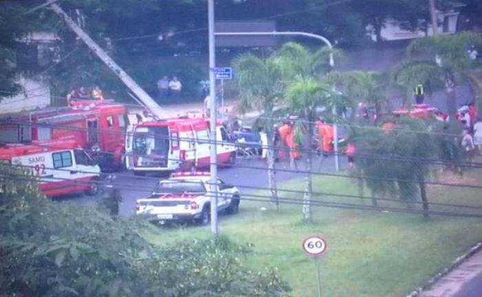 Acidente da Bento Gon&ccedil;alves deixou seis pessoas feridas