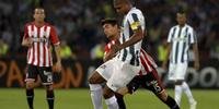 Atlético Nacional segue invicto, mas ainda sem vitórias