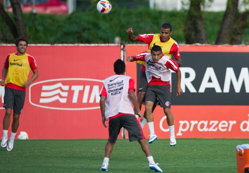 Aguirre monta Inter com duas improvisa&ccedil;&otilde;es para enfrentar Juventude