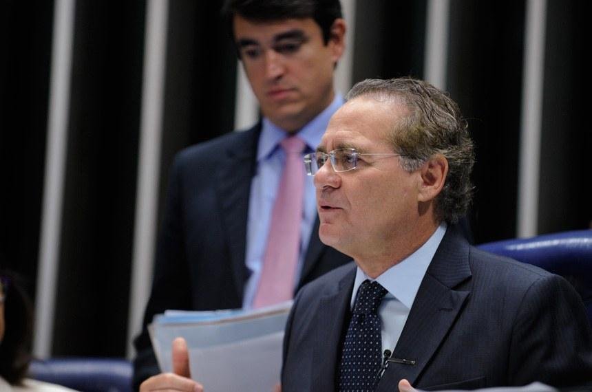 Renan Calheiros publicou declara&ccedil;&atilde;o no twitter dizendo que prestar&aacute; todas as informa&ccedil;&otilde;es desejadas pela Justi&ccedil;a 