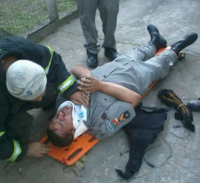 Policiais feridos foram encaminhados para o HPS de Porto Alegre