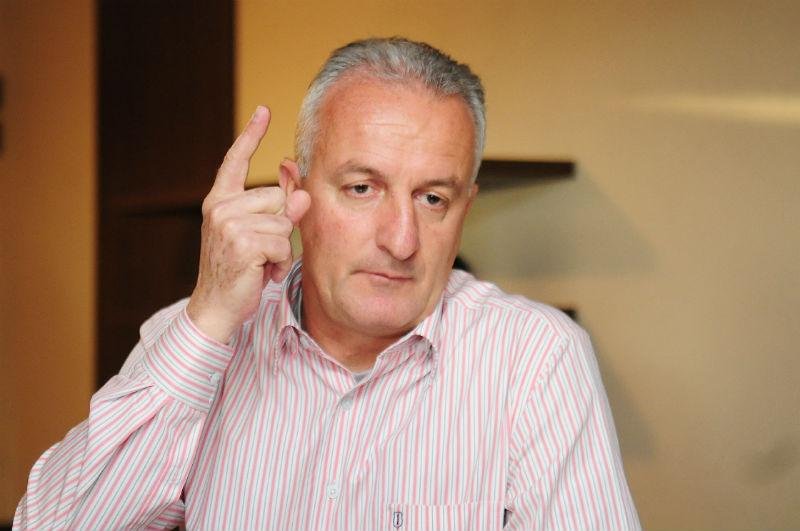 Santos tem semana chave para acertar com Dorival 