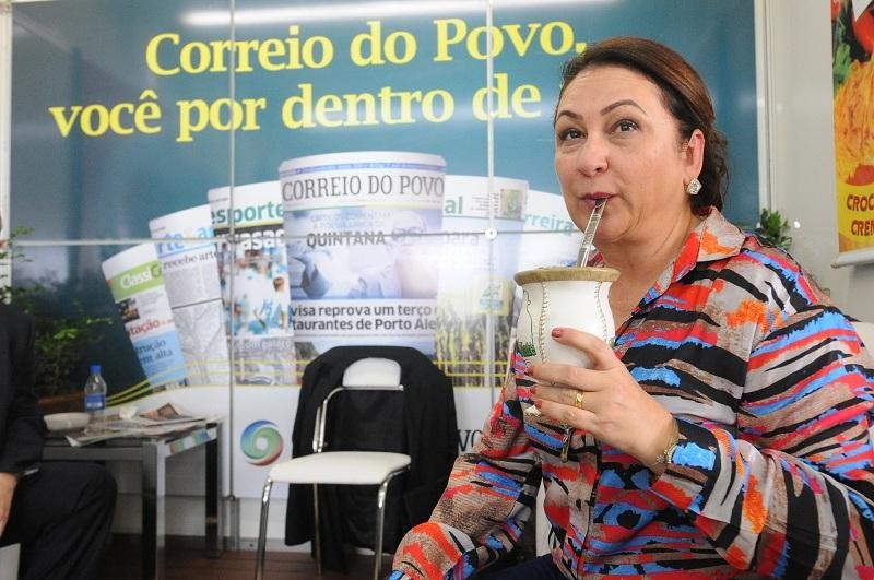 K&aacute;tia Abreu se pronunciou na Casa do Correio do Povo/Grupo Record/RS na Expodireto